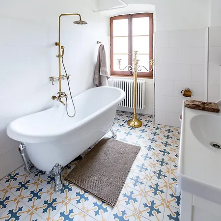 Chateau Du Chatelard | Unique * Монтрё