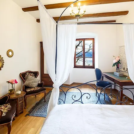Apartamento Chateau Du Chatelard | Unique