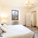 Apartment Chateau Du Chatelard | Unique Montreux
