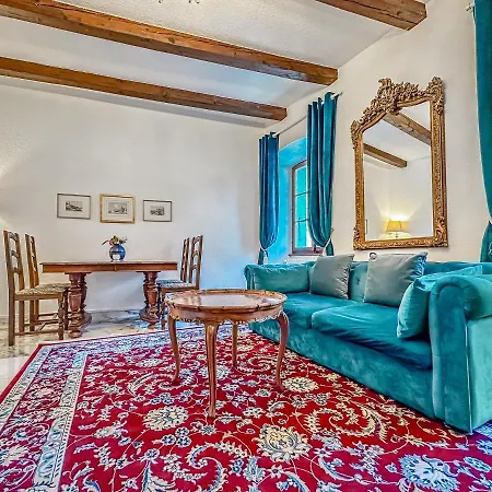 Chateau Du Chatelard | Unique Apartment Montreux